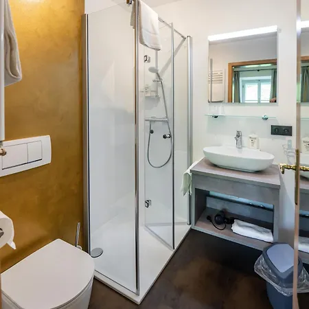 Johannes Schloessl - Gaestehaus Der Pallottiner Am Moenchsberg *