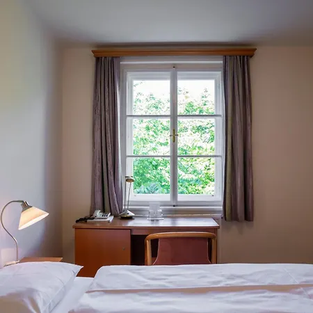 Johannes Schloessl - Gaestehaus Der Pallottiner Am Moenchsberg *