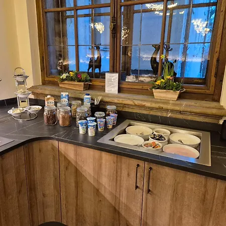 Homestay Johannes Schloessl - Gaestehaus Der Pallottiner Am Moenchsberg Salzburg