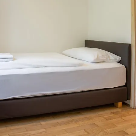 Johannes Schloessl - Gaestehaus Der Pallottiner Am Moenchsberg