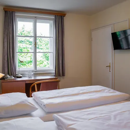 Séjour chez l'habitant Johannes Schloessl - Gaestehaus Der Pallottiner Am Moenchsberg *