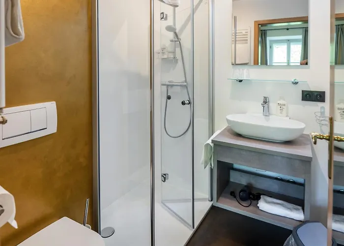 Johannes Schloessl - Gaestehaus Der Pallottiner Am Moenchsberg *