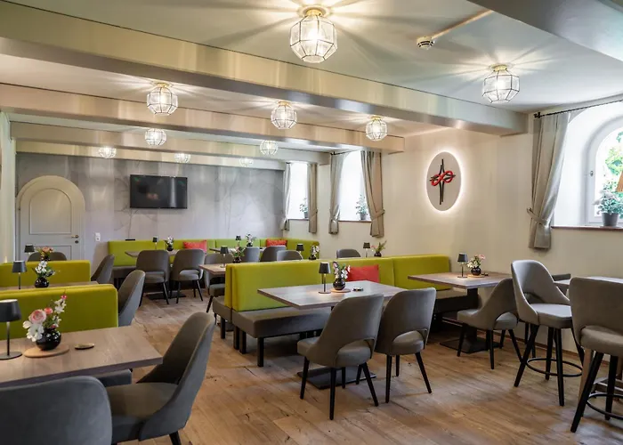 Johannes Schloessl - Gaestehaus Der Pallottiner Am Moenchsberg Solnohrad