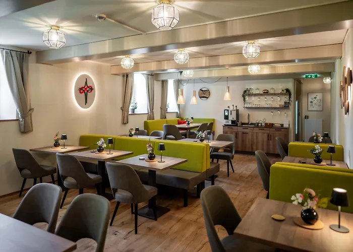 Johannes Schloessl - Gaestehaus Der Pallottiner Am Moenchsberg