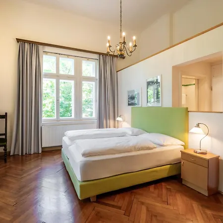 Johannes Schloessl - Gaestehaus Der Pallottiner Am Moenchsberg Ubytování v soukromí Solnohrad