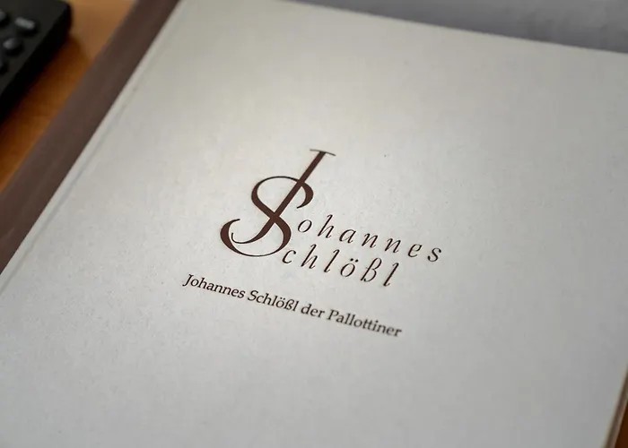 Johannes Schloessl - Gaestehaus Der Pallottiner Am Moenchsberg